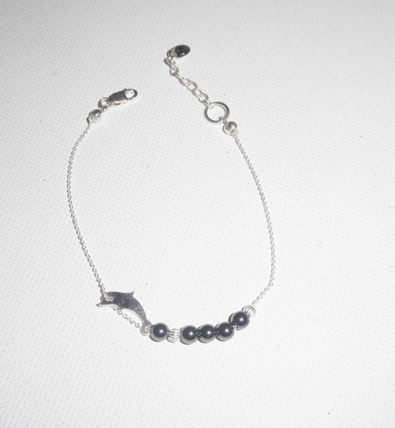 Originele dolfijn en hematiet kralen armband aan 925 zilveren ketting