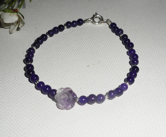 Amethist parel en roos armband op zilveren sluiting