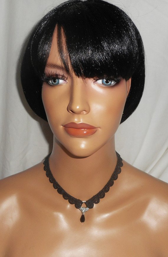 Zwarte kanten ketting met bohemian kristallen druppel