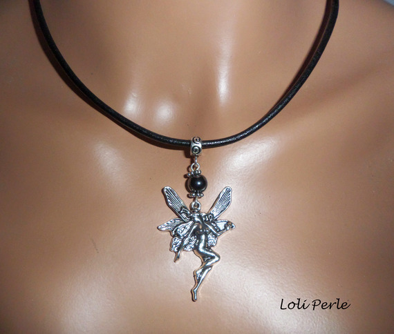 Fairy ketting met hematietsteen op zwart leer