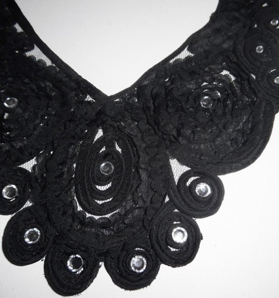 Originele grote zwarte kanten bloem choker ketting met Swarovski kristal