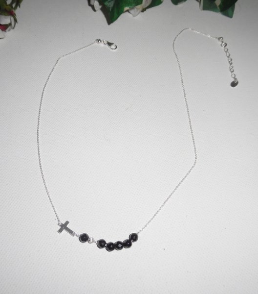925 zilveren choker ketting met zwart kristallen kruis en kralen