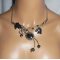 Halssieraad Originele gelaste metalen ketting met paard en hematietstenen