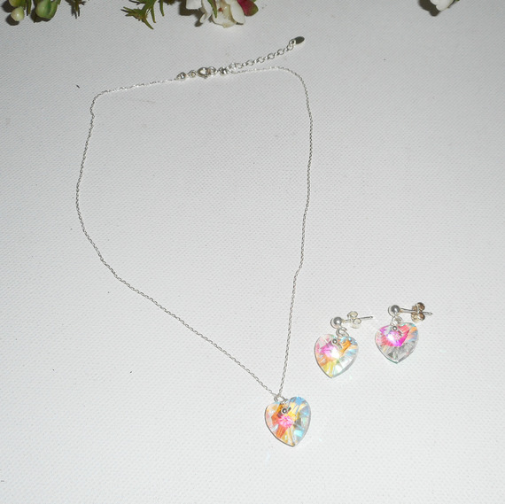Set Witte hart hanger AB met Swarovski kristal aan 925 zilveren ketting