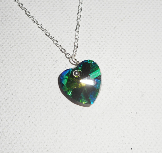 Groene Swarovski kristallen hart hanger aan 925 zilveren ketting