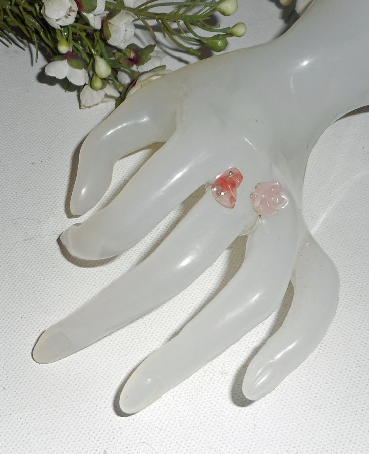 Bloem en steen ring - roze kwarts en zilver 925