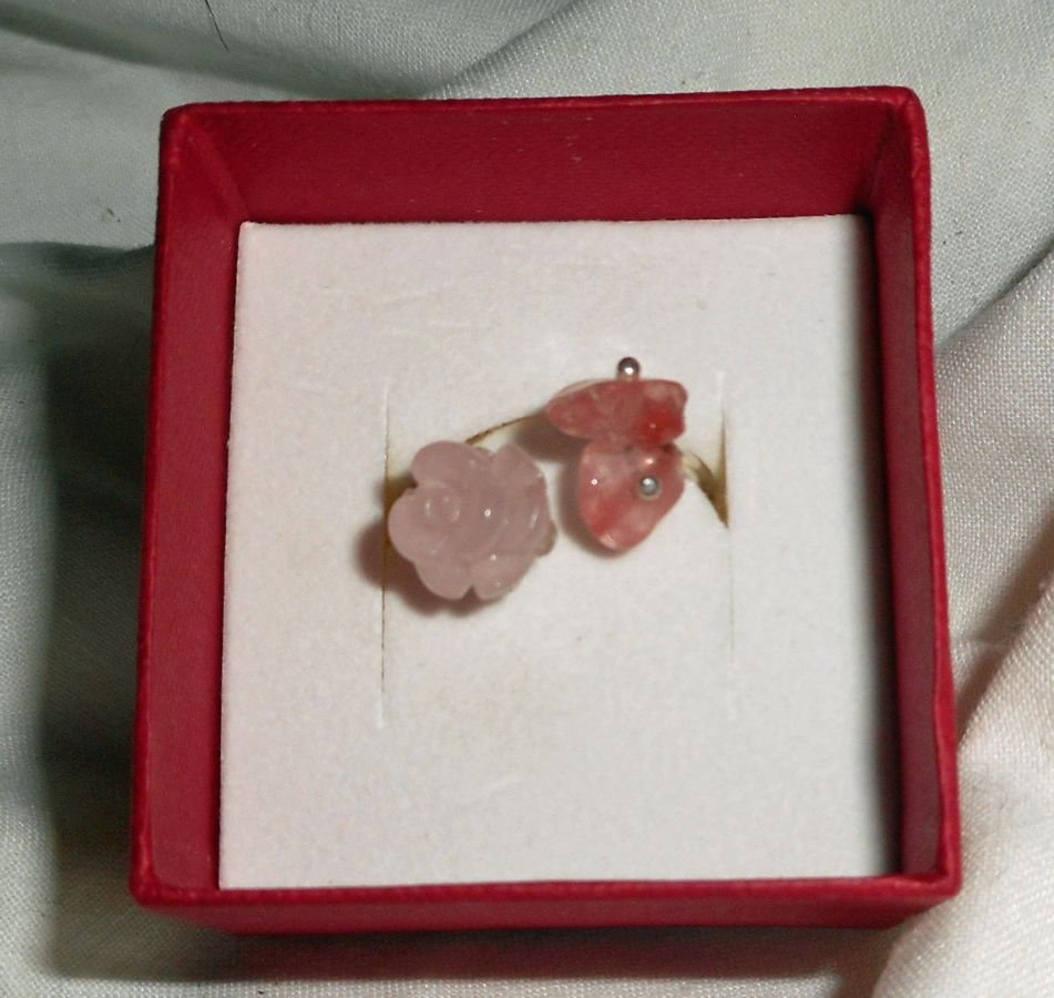 Bloem en steen ring - roze kwarts en zilver 925