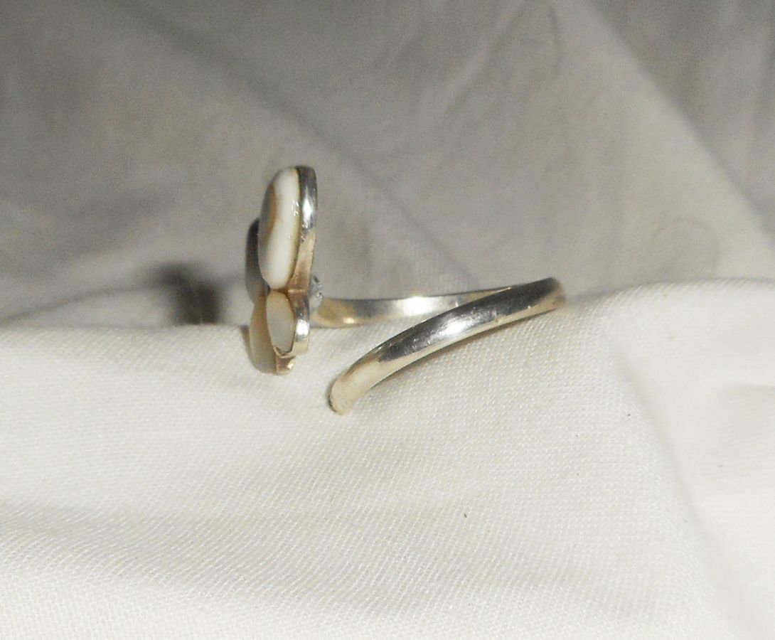 Originele 925 Sterling Zilveren Ring met St. Lucia Oog Vlinder