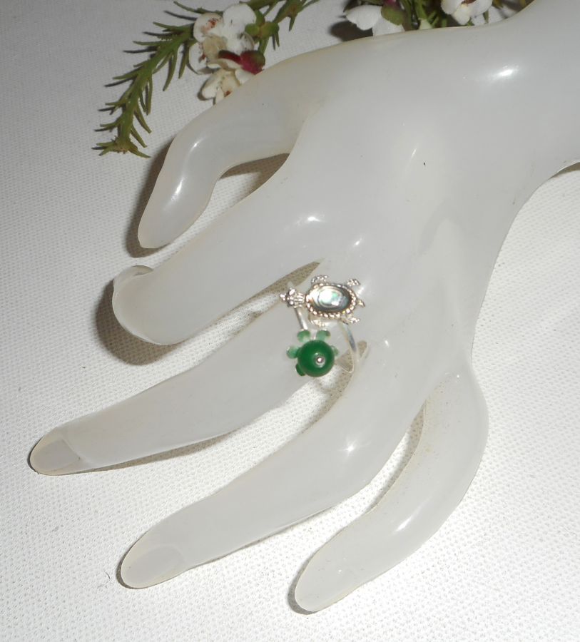 Originele 925 zilveren ring met abalone schildpad en groene jade steen