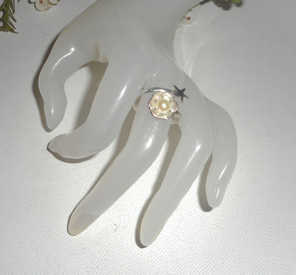 Originele 925 zilveren ring met gekweekte parel en zeesterren