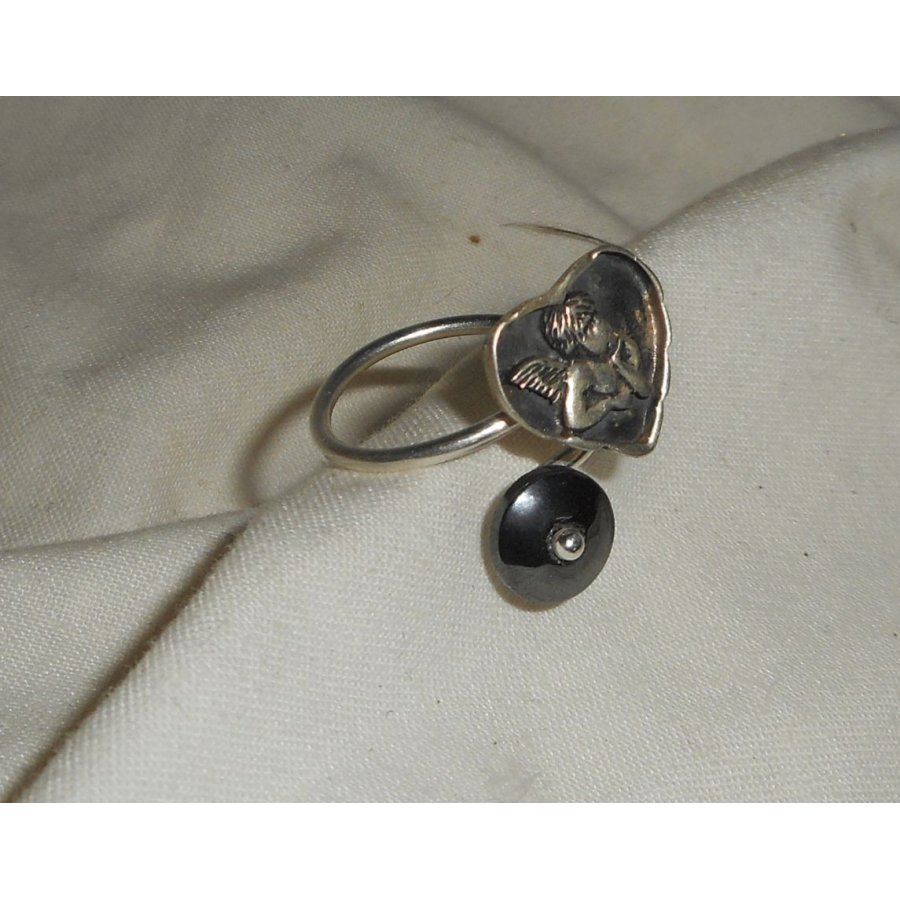 Originele 925 zilveren ring met engel in hart en hematietsteen