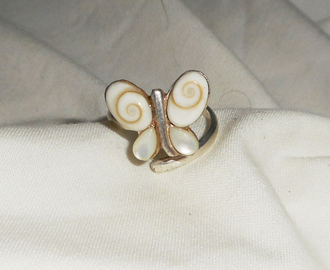 Originele 925 Sterling Zilveren Ring met St. Lucia Oog Vlinder