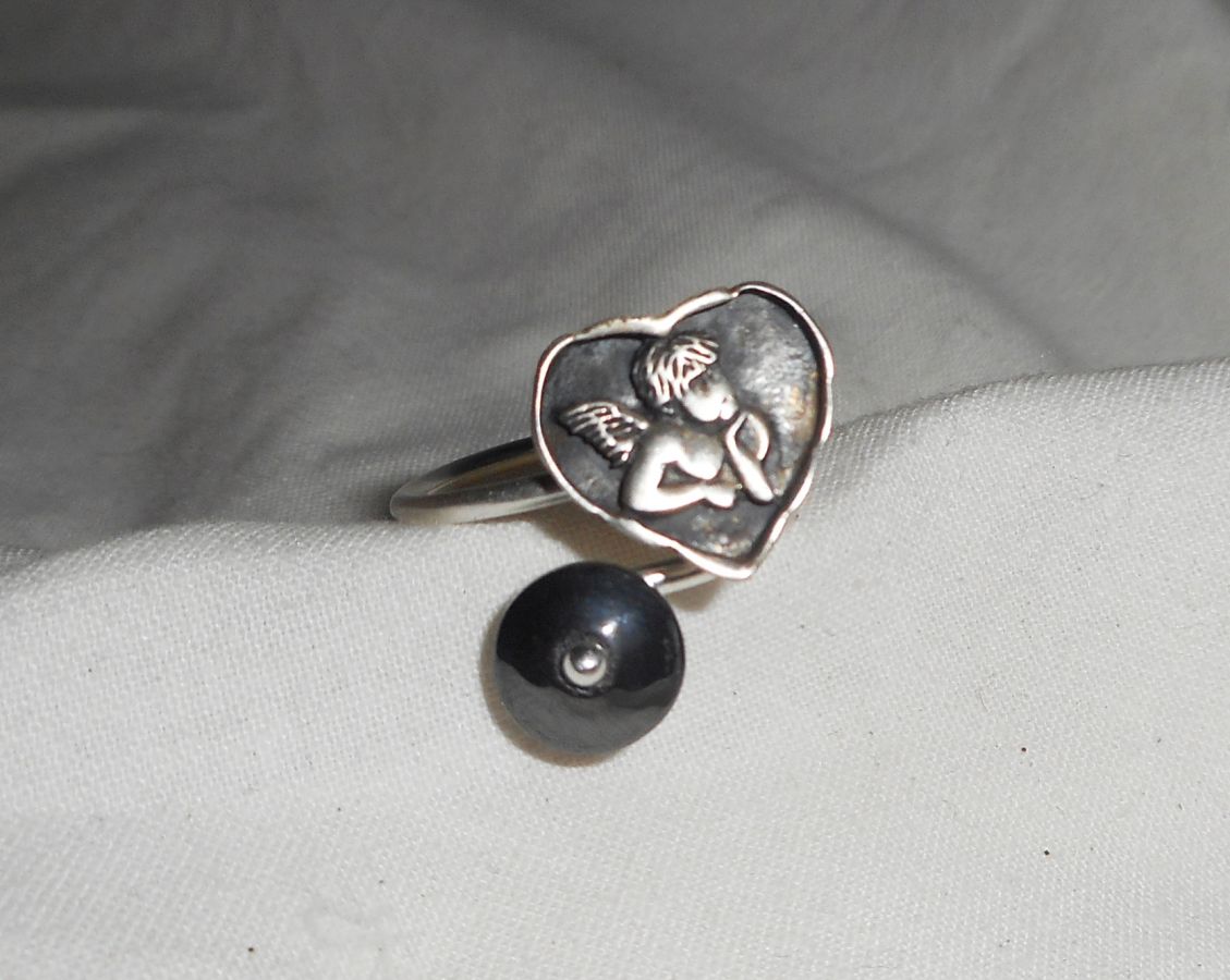 Originele 925 zilveren ring met engel in hart en hematietsteen