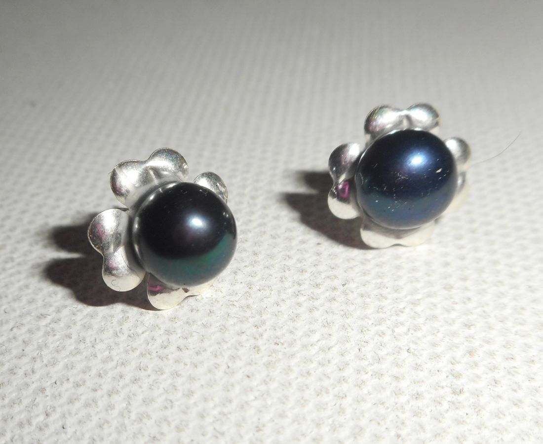Oorbellen met zwarte gekweekte parel, zilver 925