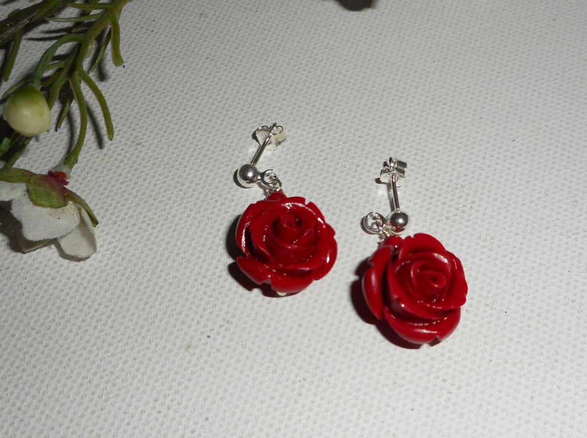 Oorbellen met rode rozen, zilver 925
