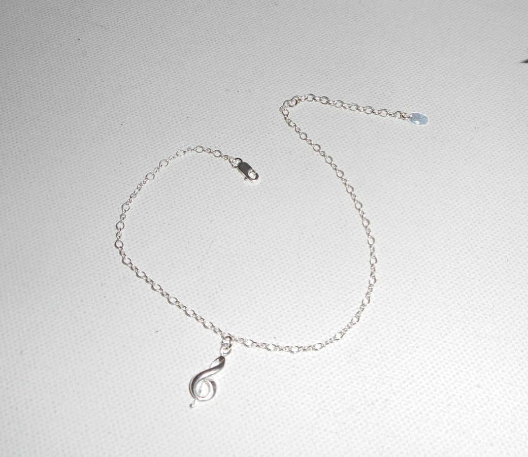 Armband/enkelketting met muzieknoot aan 925 zilveren ketting