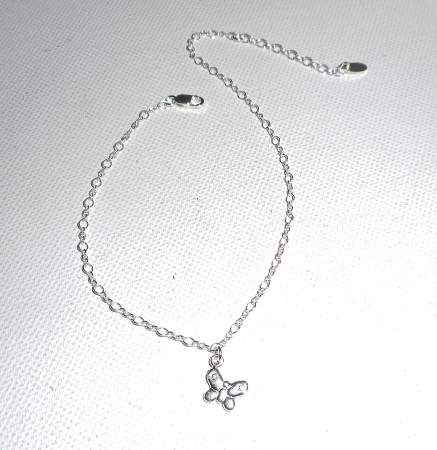 Enkelbandje met vlinder aan 925 zilveren ketting
