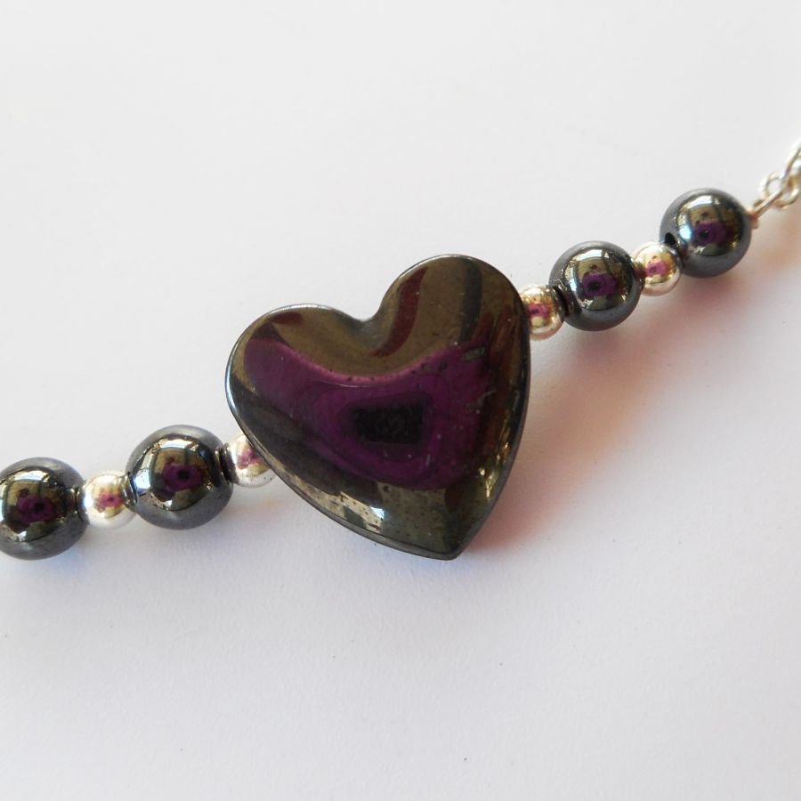 Hematiet stenen hart armband aan 925 zilveren ketting