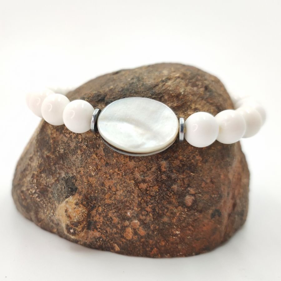 Herenarmband in witte schelp en parelmoer