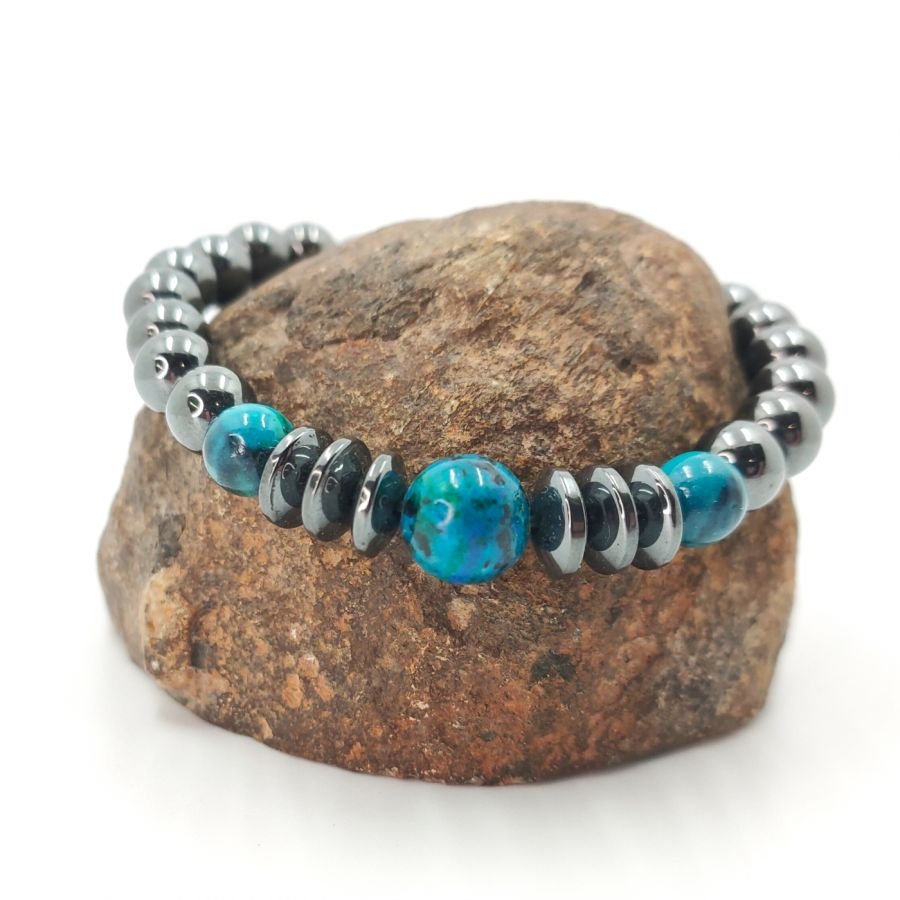 Herenarmband met antracietgrijze hematietstenen en crysocolle 