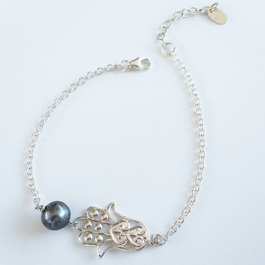Grijze gekweekte parel en Fatma's hand armband aan 925 zilveren ketting