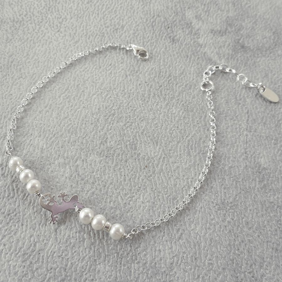 Gekweekte parel en tarantula armband aan 925 zilveren ketting