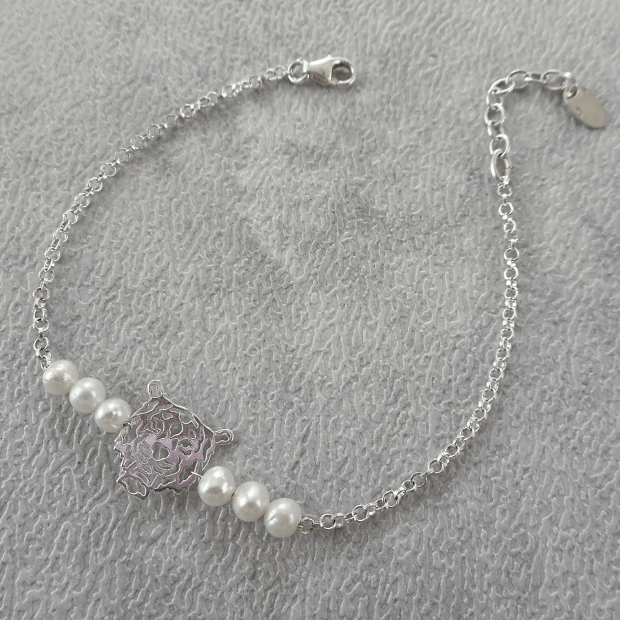 Gekweekte parel en tijger armband aan 925 zilveren ketting