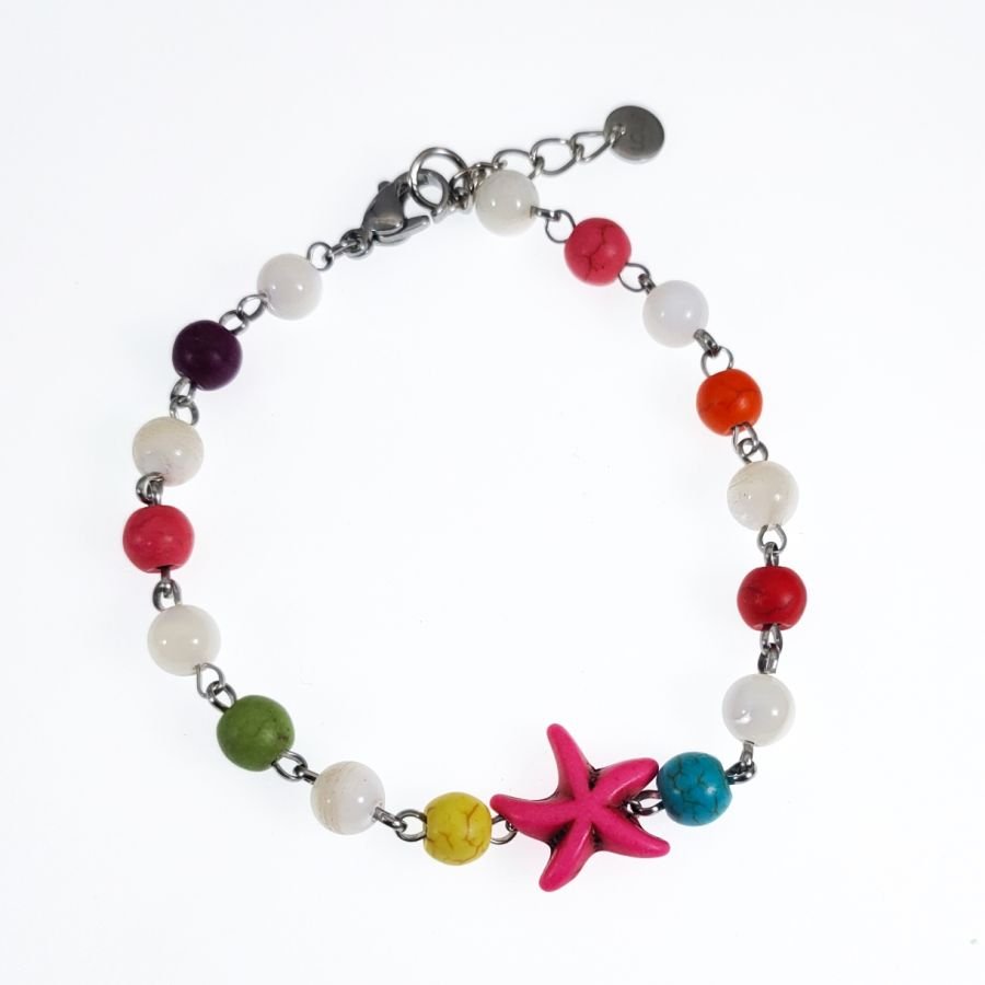 Veelkleurige stenen armband met roze zeesterren