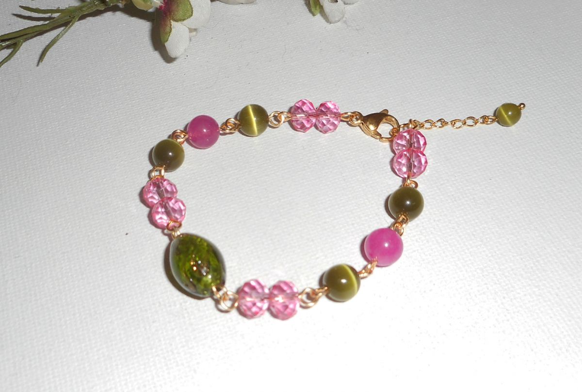 Murano glas en roze en groen kristal armband aan gouden stalen ketting