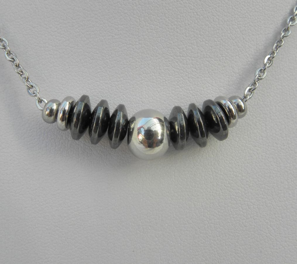 Herenketting met hematietstenen en roestvrijstalen kraal