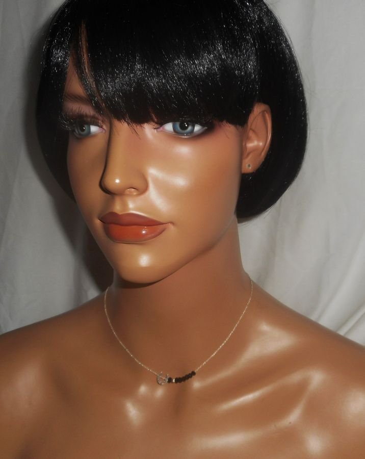 925 zilveren choker ketting met klein hoefijzer en zwarte kristallen kralen