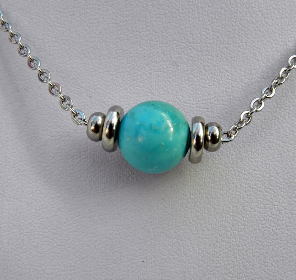 Solitaire ketting met blauwe amazonietsteen en roestvrijstalen kralen