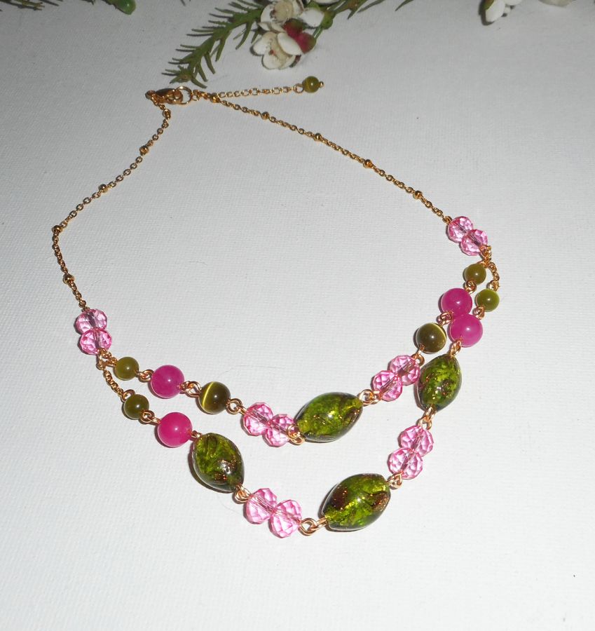 Murano glas en roze en groen kristal ketting aan stalen ketting