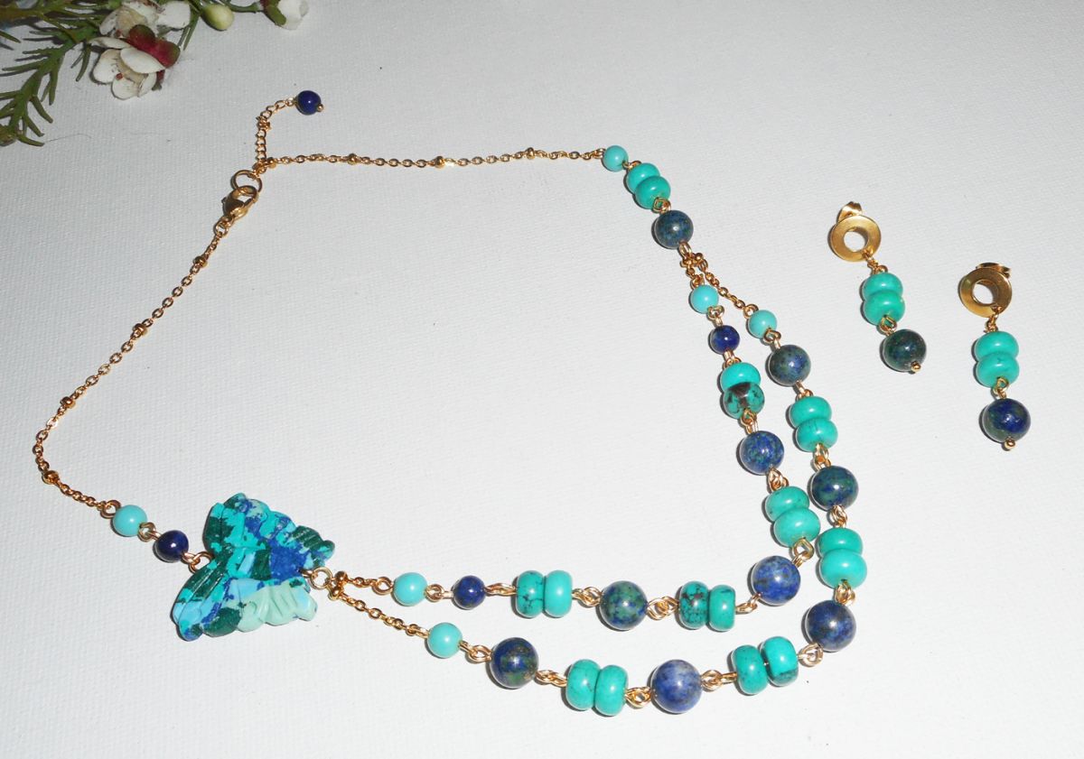 Lapis Lazzuli en Turkoois Ketting bezet met vlinder