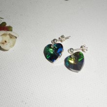 Groene Swarovski kristallen hart oorbellen aan 925 zilveren knopjes