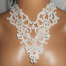 Set Ceremoniële halsketting met arabesk patroon en bloemen met Swarovski kristal