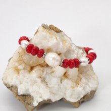 Gekweekte parel en rode gorgoniaan armband