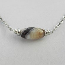Solitaire ketting met buis agaat steen en roestvrij stalen kralen
