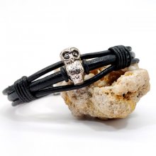 Uil armband op zwart lederen koord